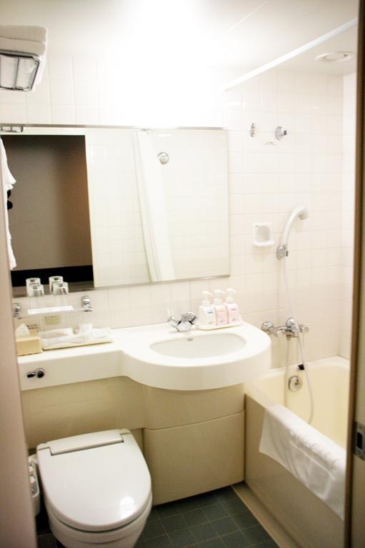 ホテルウィングインターナショナルプレミアム東京四谷 東京都 部屋 写真